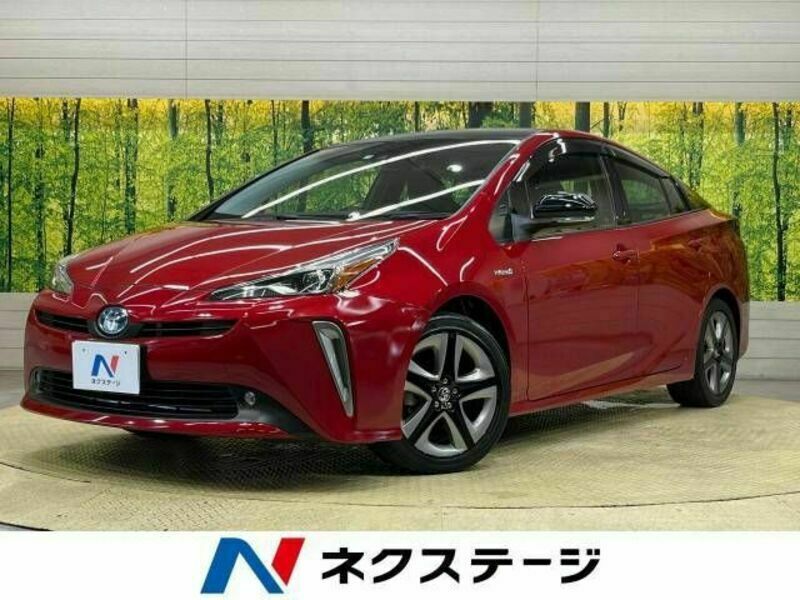 TOYOTA　PRIUS