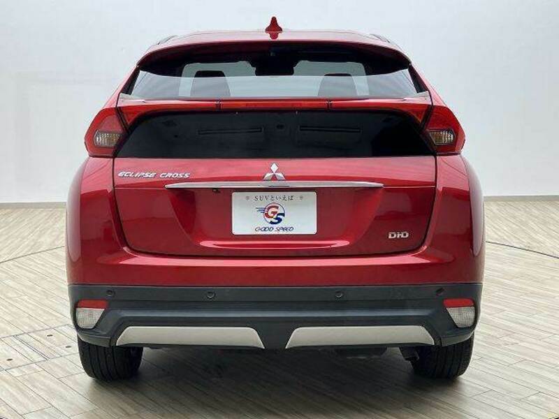 ECLIPSE CROSS-12