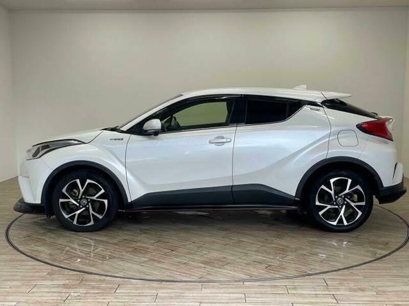 C-HR-13