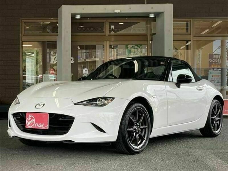 MAZDA　ROADSTER