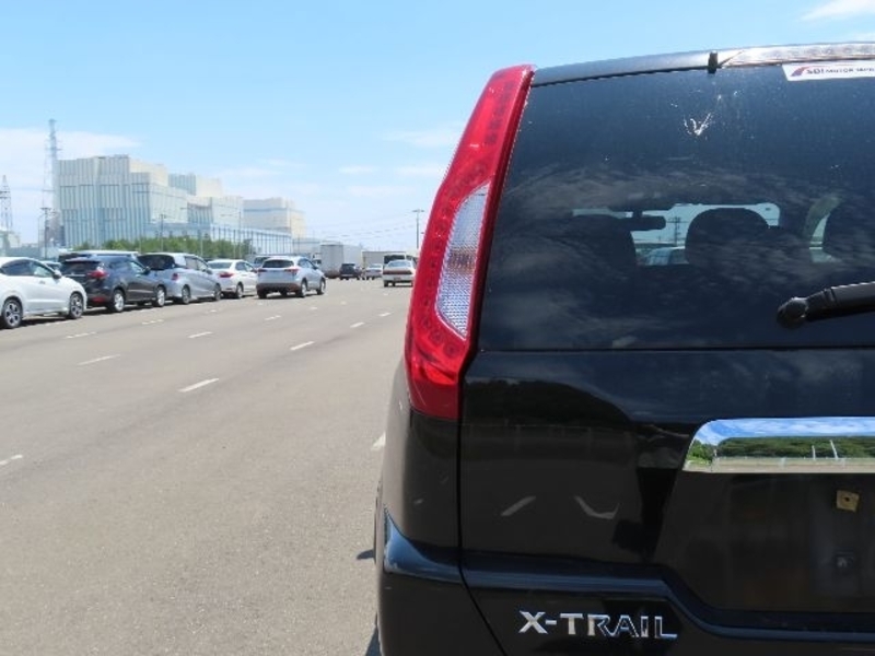 X-TRAIL-30