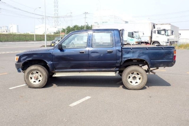 HILUX PICK UP-4