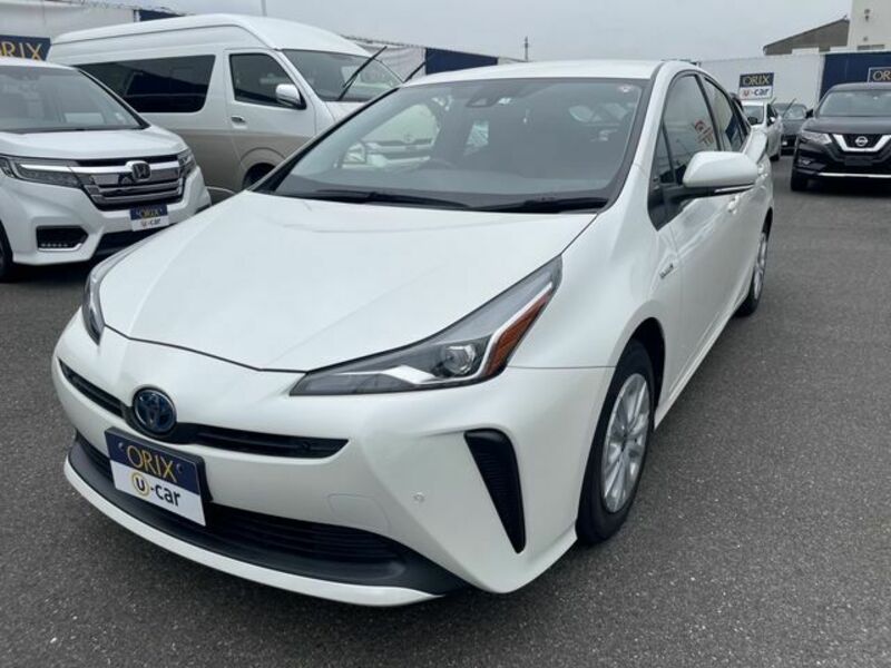 TOYOTA　PRIUS