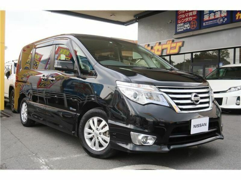 NISSAN　SERENA