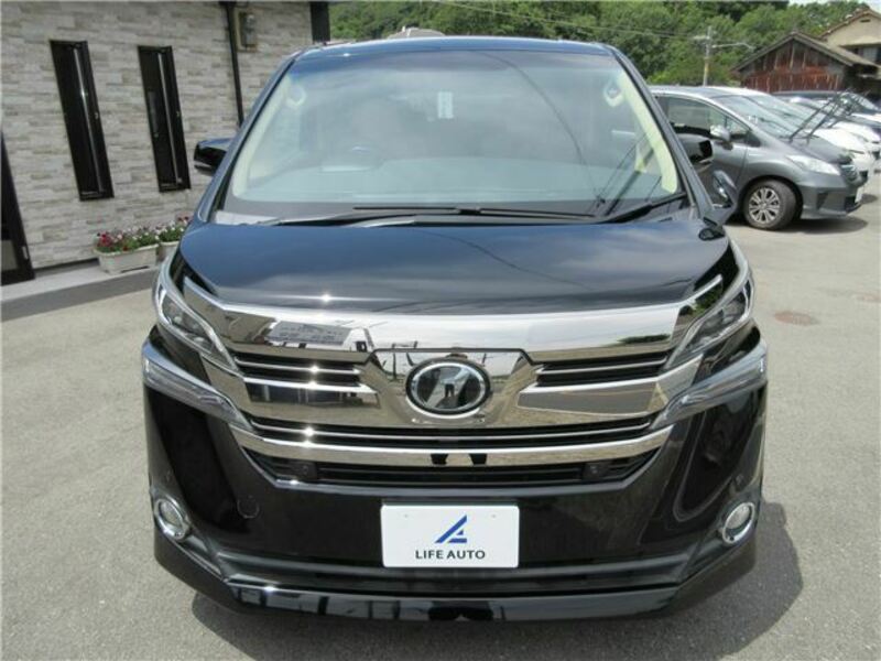 VELLFIRE-10