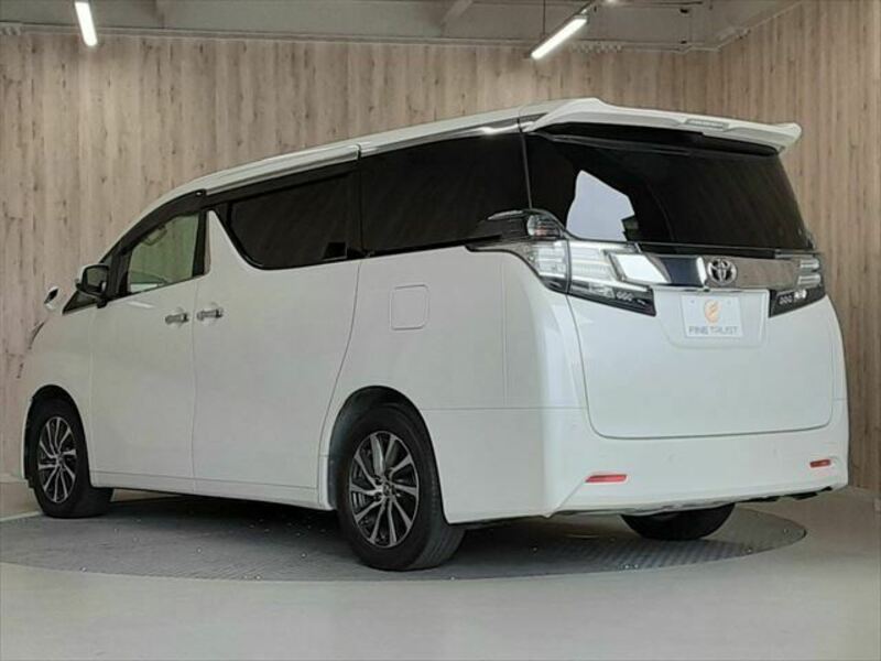 VELLFIRE-19