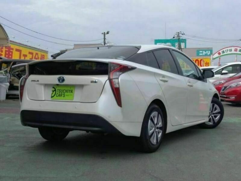 PRIUS-1