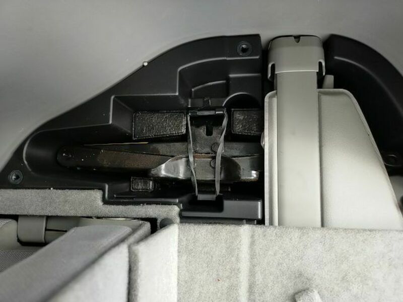 KLUGER L