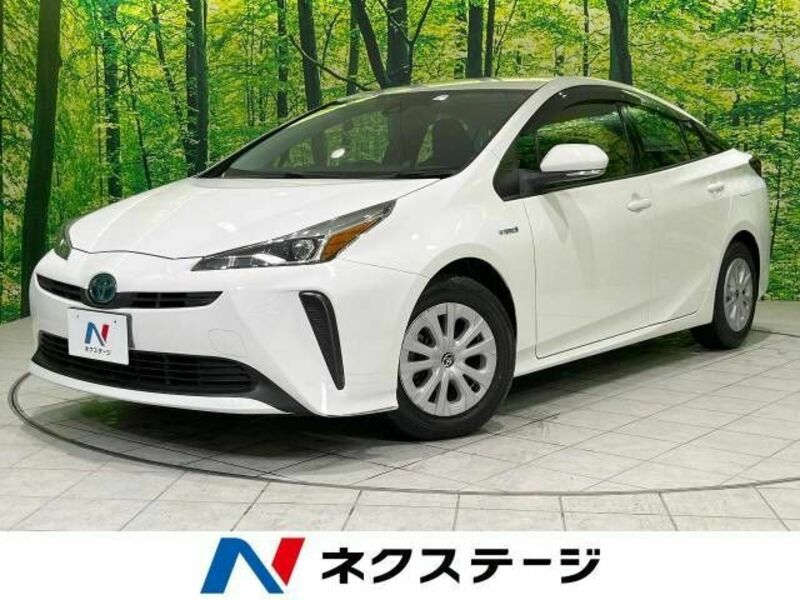 TOYOTA　PRIUS