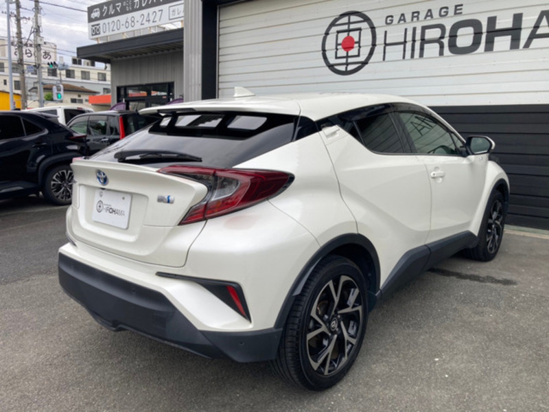 C-HR-9