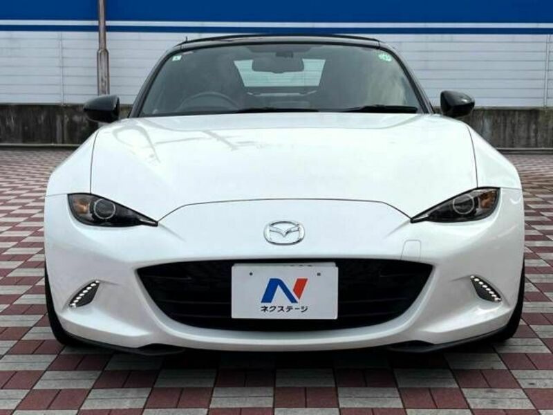 ROADSTER