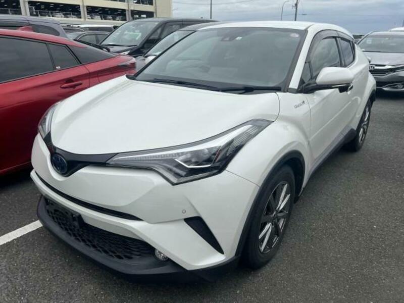 TOYOTA　C-HR