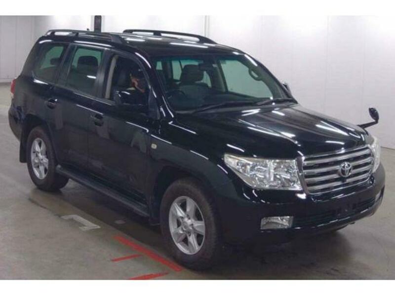 TOYOTA　LAND CRUISER