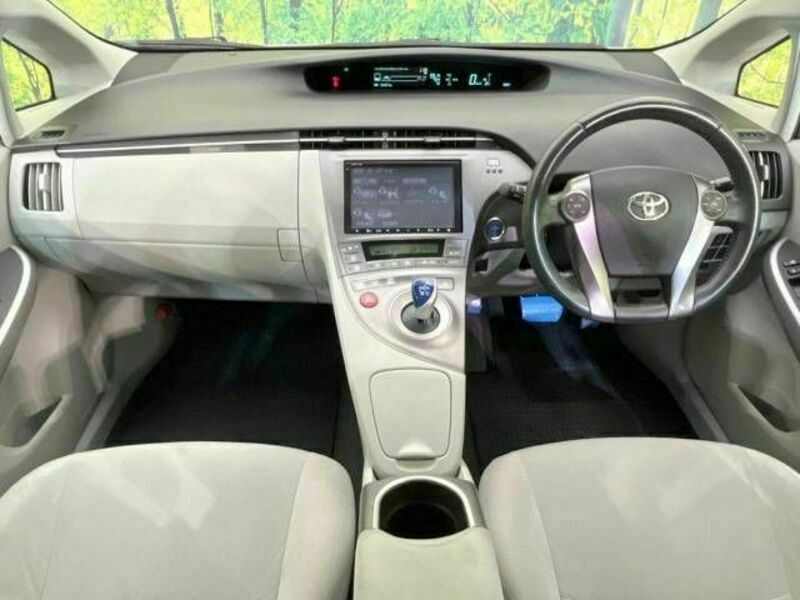 PRIUS-1