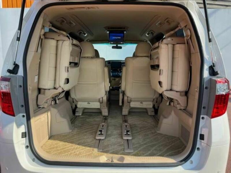 ALPHARD-15