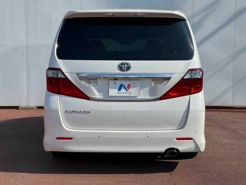 ALPHARD-17