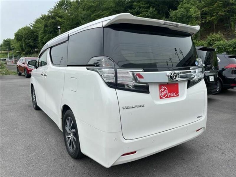 VELLFIRE-19