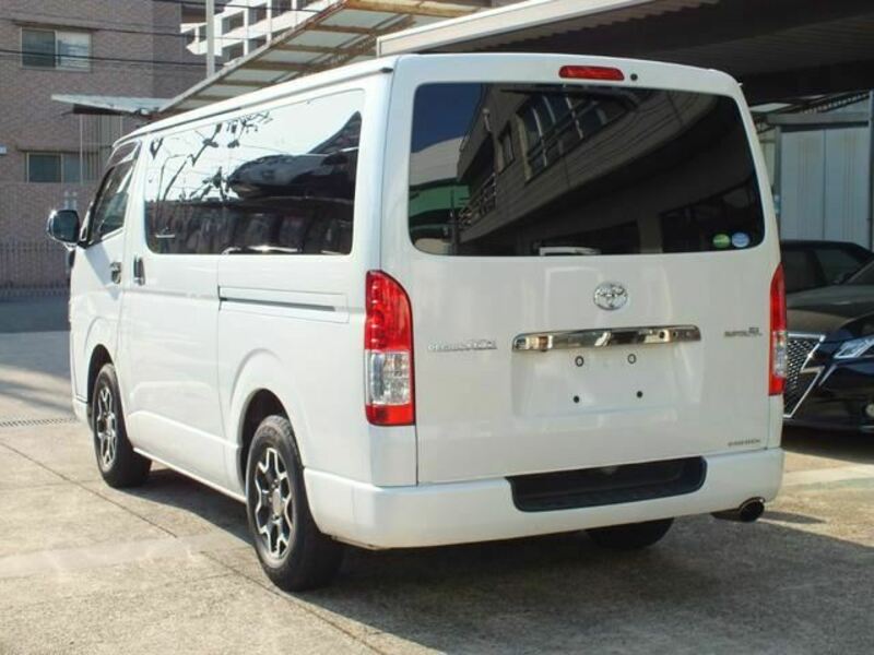 HIACE-7