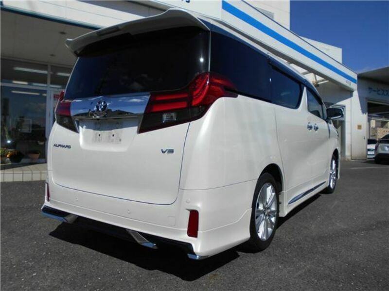 ALPHARD-9