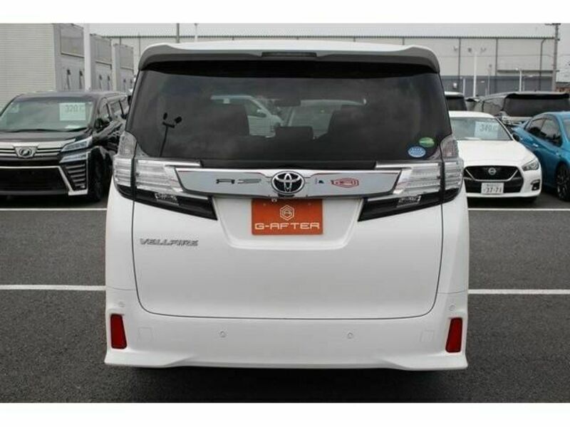 VELLFIRE-10