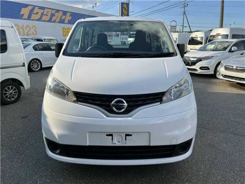 NV200 VANETTE-1