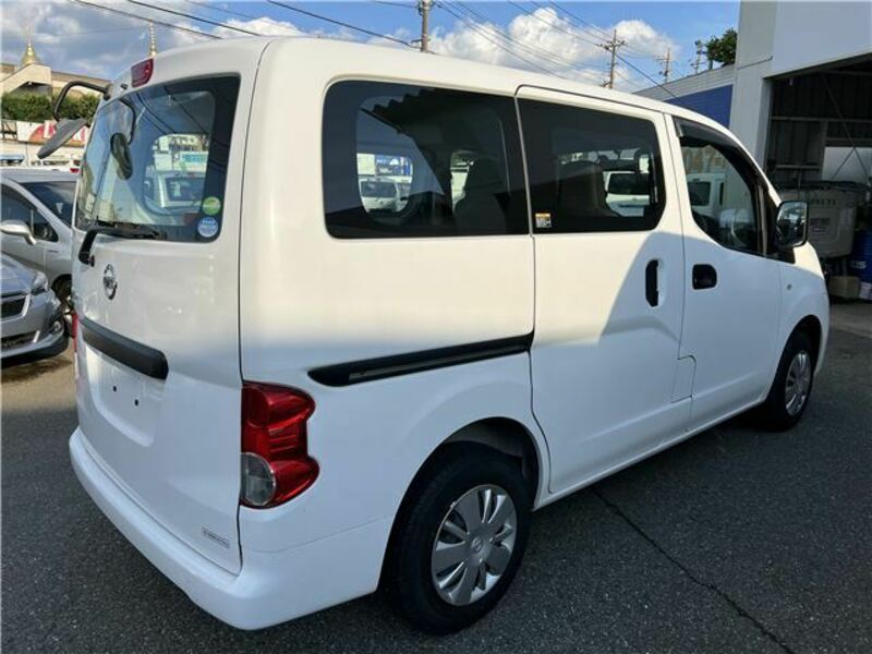 NV200 VANETTE-4