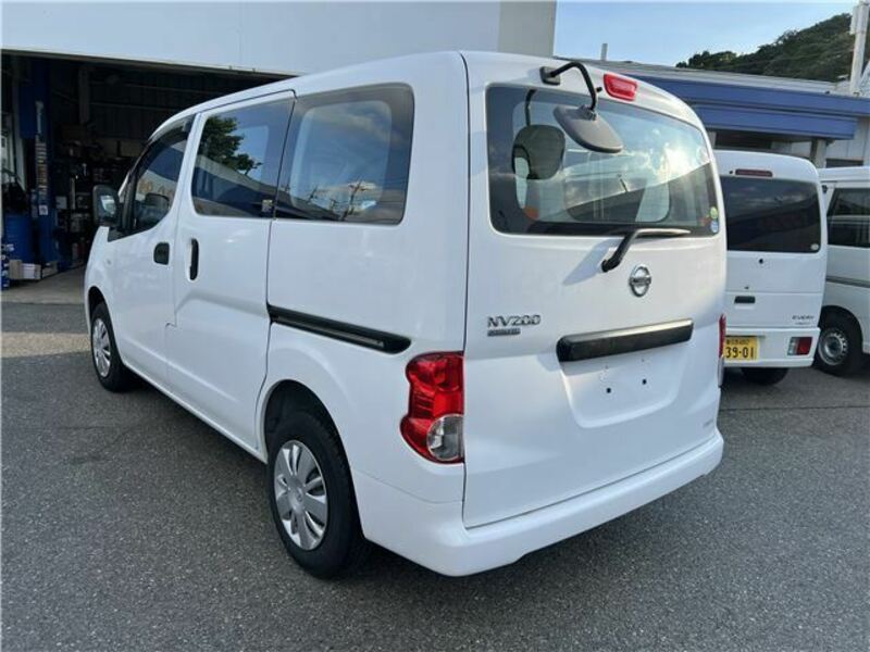 NV200 VANETTE-6