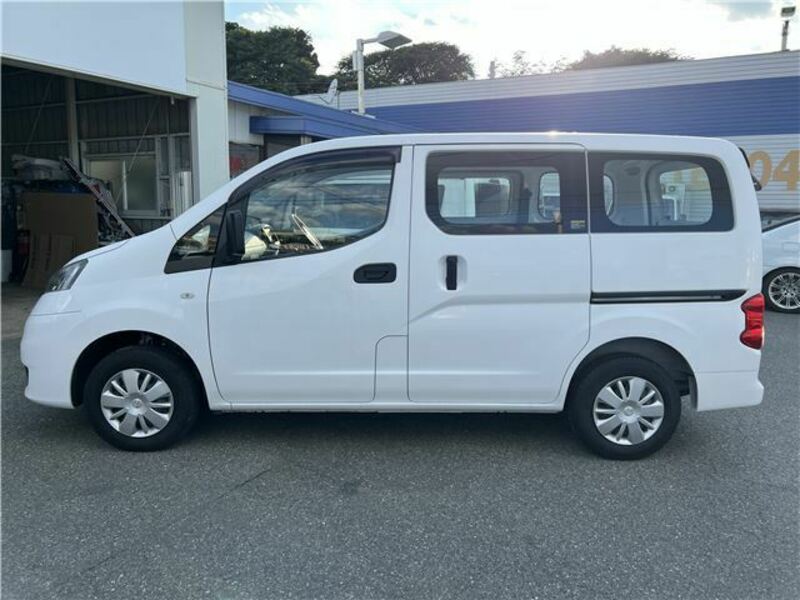 NV200 VANETTE-7