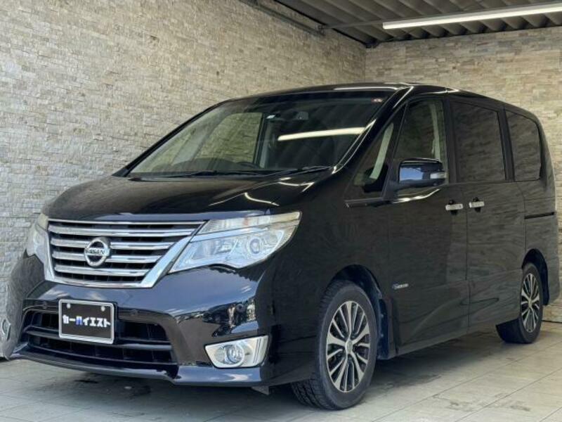 NISSAN　SERENA