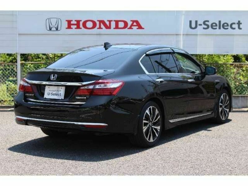 ACCORD HYBRID-4