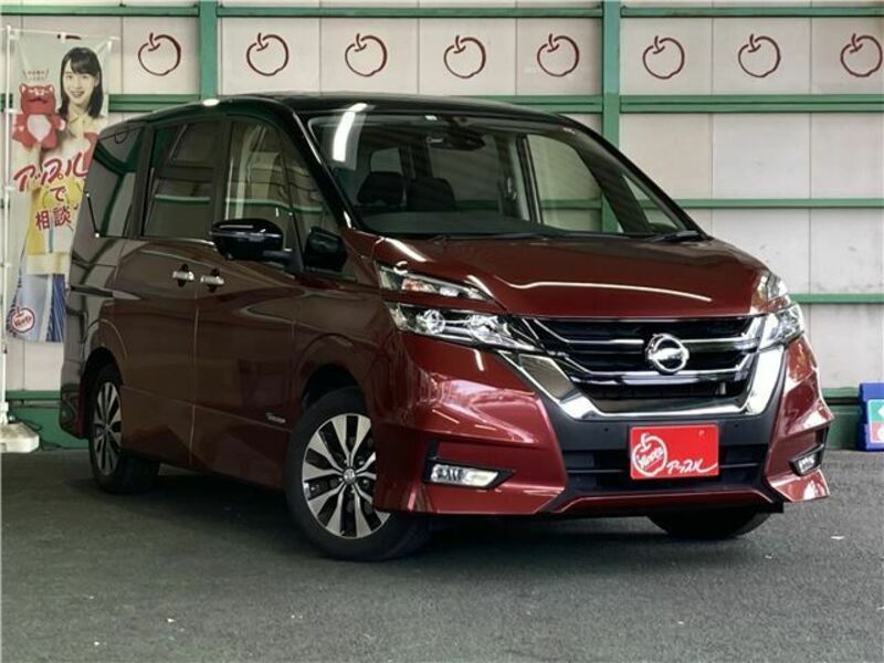 NISSAN　SERENA