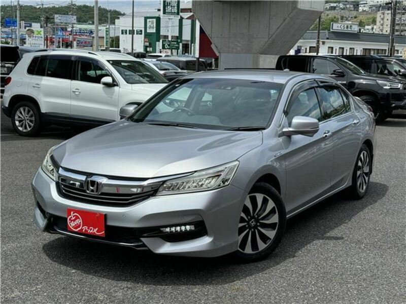 ACCORD HYBRID-8