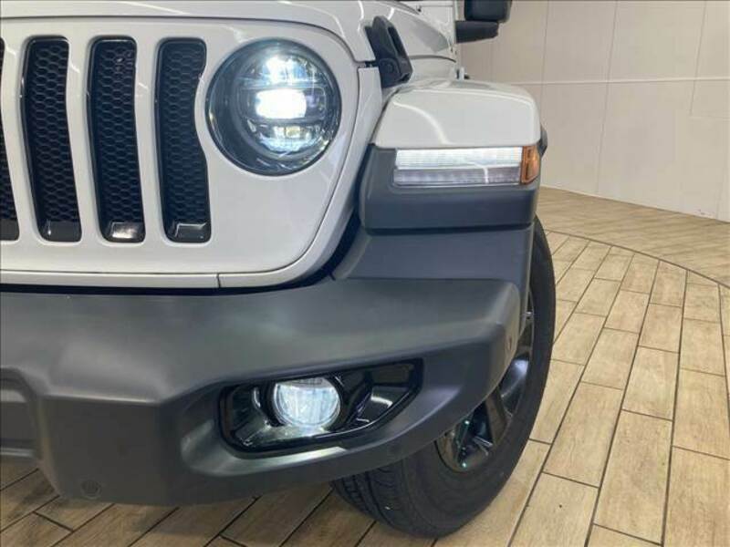 JEEP WRANGLER-18