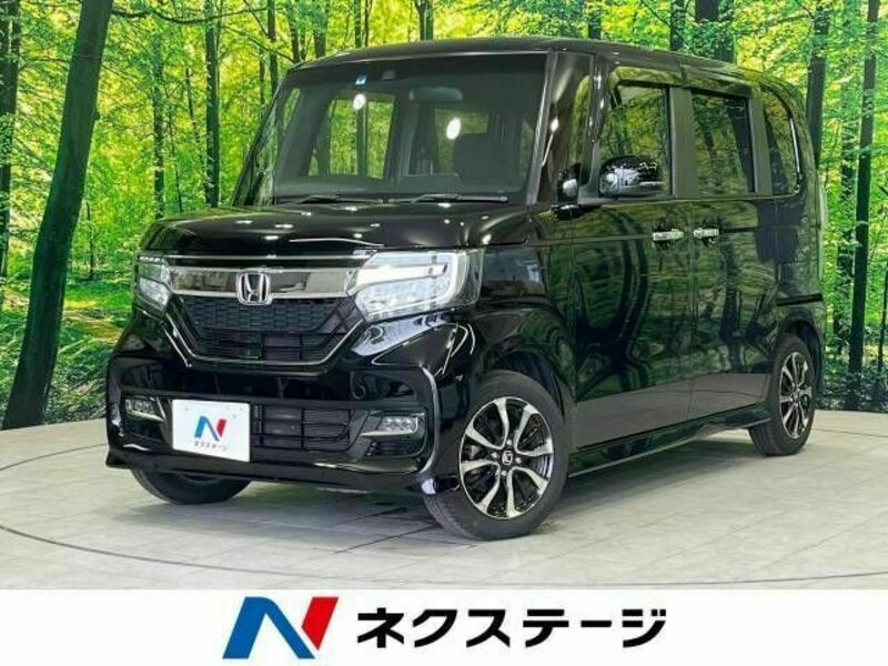 HONDA　N BOX CUSTOM