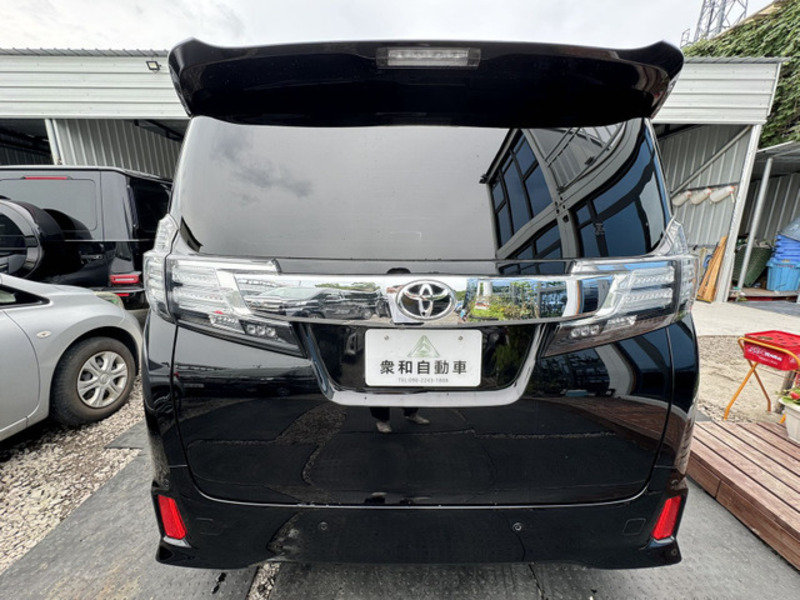 VELLFIRE-4