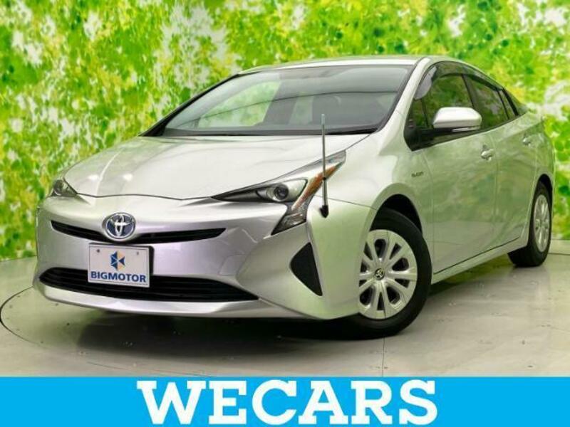 TOYOTA　PRIUS