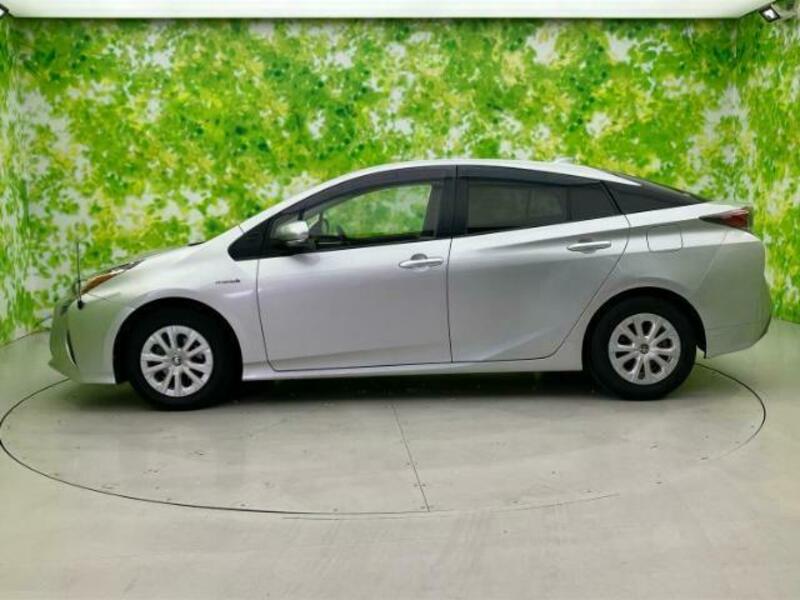 PRIUS-1