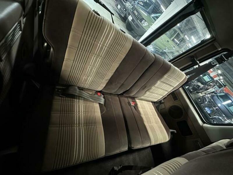 LAND CRUISER PRADO-12