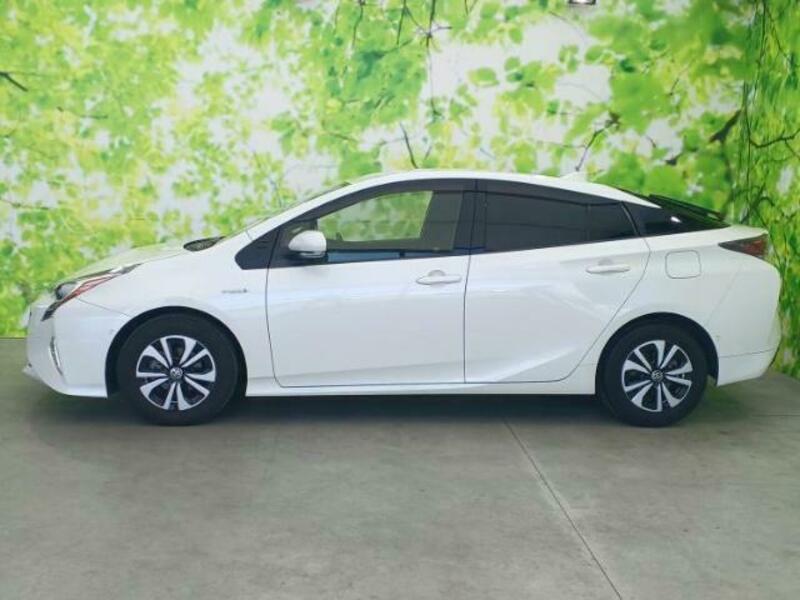 PRIUS-1