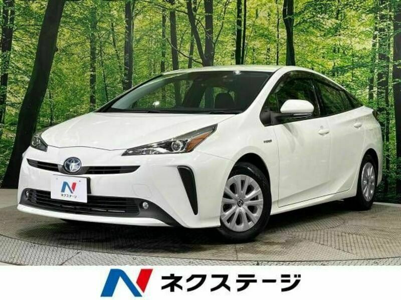 TOYOTA　PRIUS