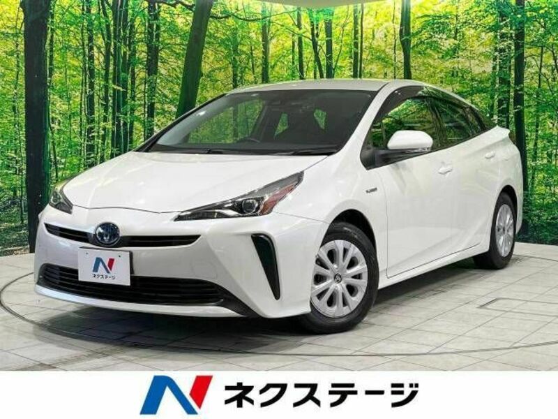 TOYOTA　PRIUS