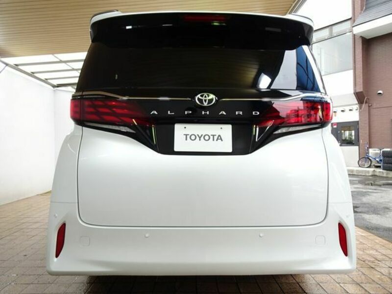 ALPHARD-9