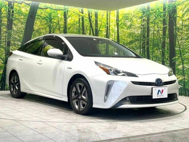 PRIUS-16