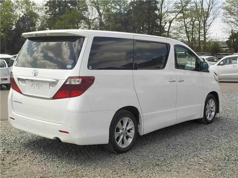 ALPHARD-9