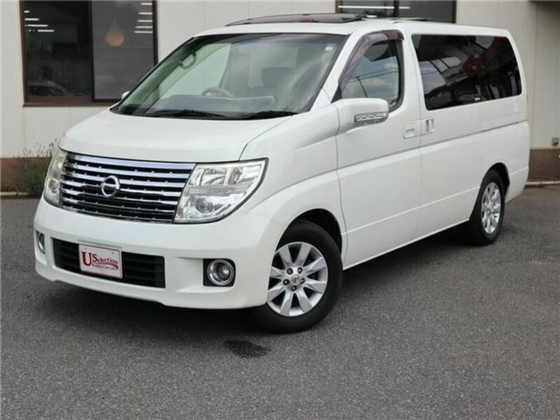 NISSAN　ELGRAND