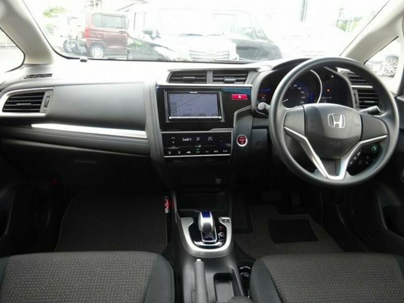 FIT HYBRID-16