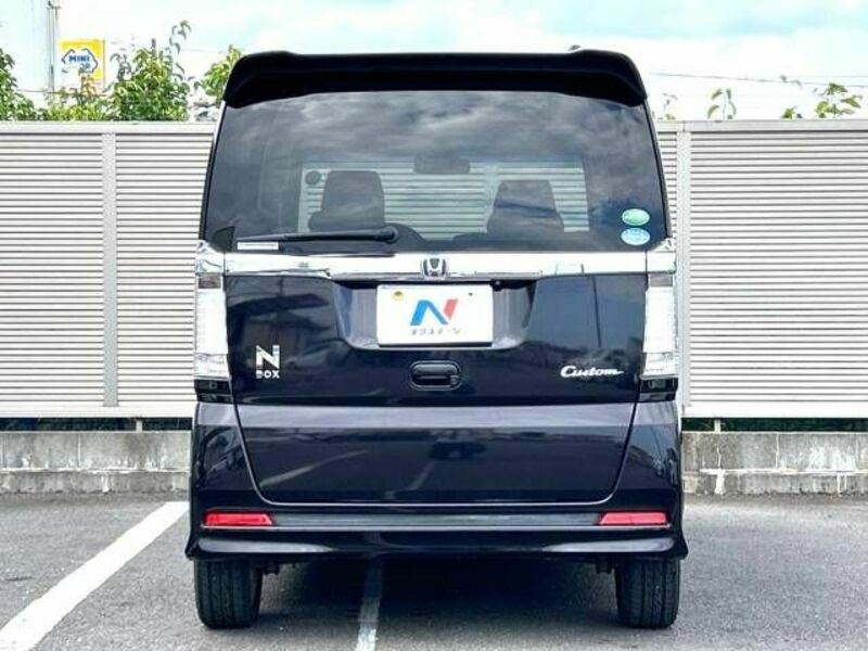 N BOX CUSTOM-14