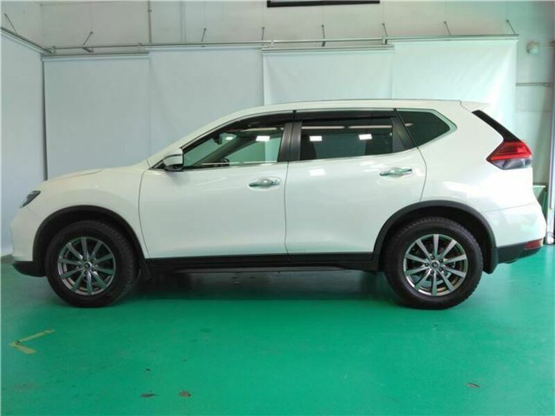 X-TRAIL-8