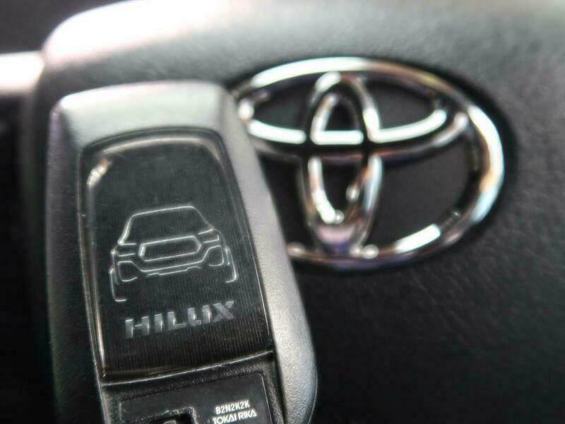 HILUX