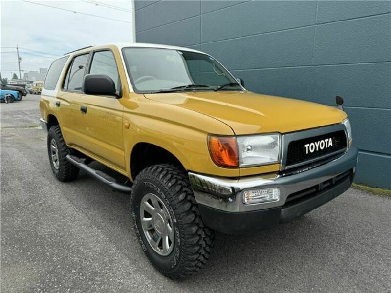 TOYOTA　HILUX SURF